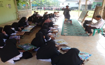 Program Belajar Intensif Bahasa Arab Pondok Pesantren Al Umar